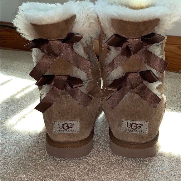 UGG Shoes - Brown Bailey Bow Ugg’s UGG Shoes - Brown Bailey Bow Ugg’s